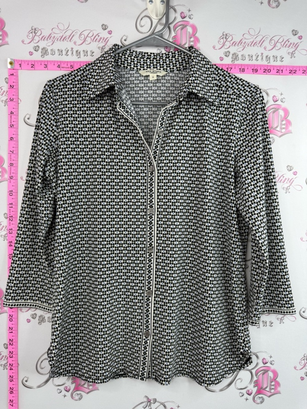 Max Studio floral clover blue green Black & White Geo-Print Button Down Shirt